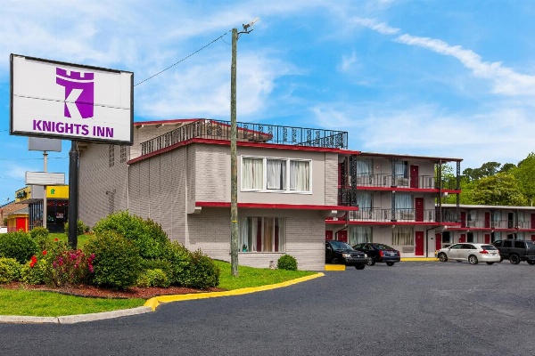 Knights Inn Fayetteville image 1